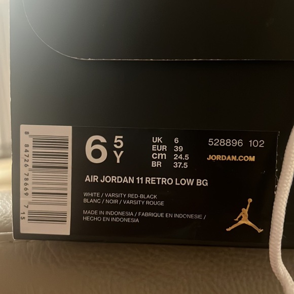 AIR JORDAN 11 RETRO LOW GS 'CHERRY' 2016 - Picture 4 of 4